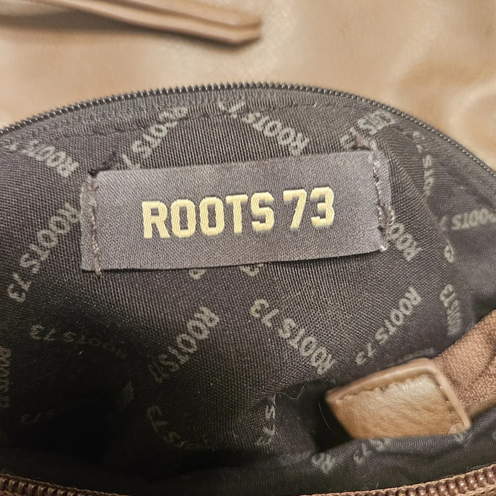 Roots Brown Leather Backpack - Picture 4 of 4
